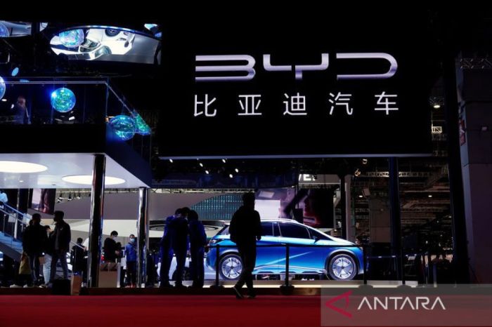 Penjualan Mobil April 2025 Masih Susut, BYD Masuk 5 Besar