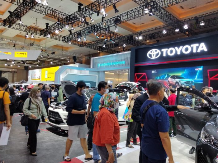 IIMS 2025 Resmi Dibuka, Berharap Mendongkrak Pasar Otomotif yang Lesu