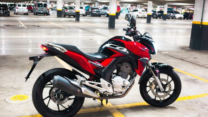 12 Motor Irit BBM yang Cocok untuk Perjalanan Jauh Motor Paling Irit BBM untuk Aktivitas Sehari-hari