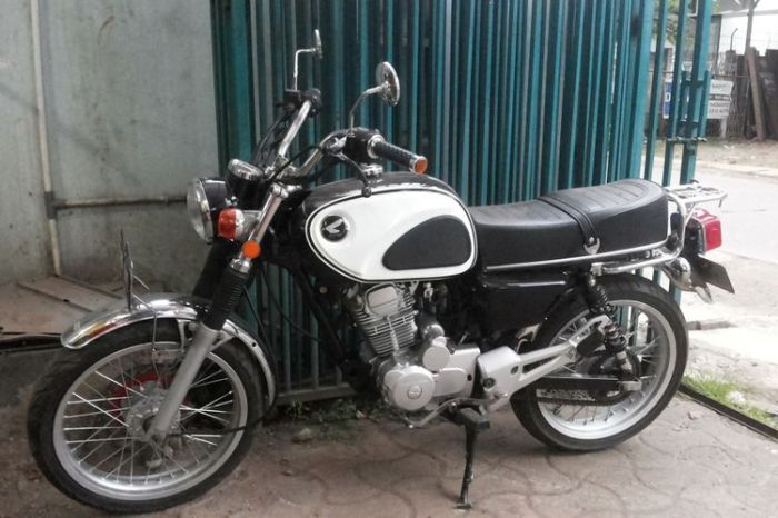 Motor Retro Klasik Paling Laris di Awal Tahun 2023, Kalian Suka yang Mana? Motor Retro Klasik Paling Laris di Awal Tahun 2023, Kalian Suka yang Mana?