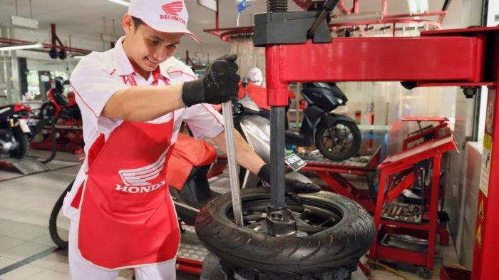2 Tips Memilih Ban Sesuai Kebutuhan Motor ala MPM Honda Jatim agar ... Tips Memilih Ban Sesuai Kebutuhan Berkendara