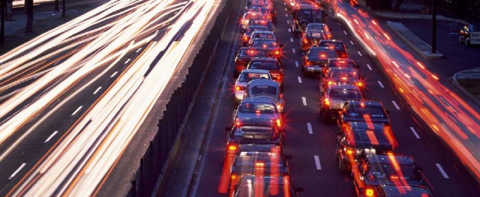 6 Tip Berkendara Aman di Malam Hari dari Suzuki – Bonsaibiker Tips Berkendara Aman Saat Malam Hari